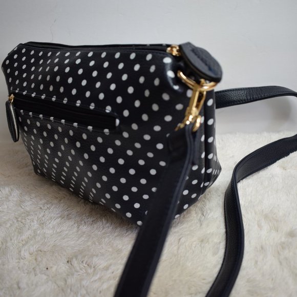 IM Love Cross Body - Picture 12 of 12